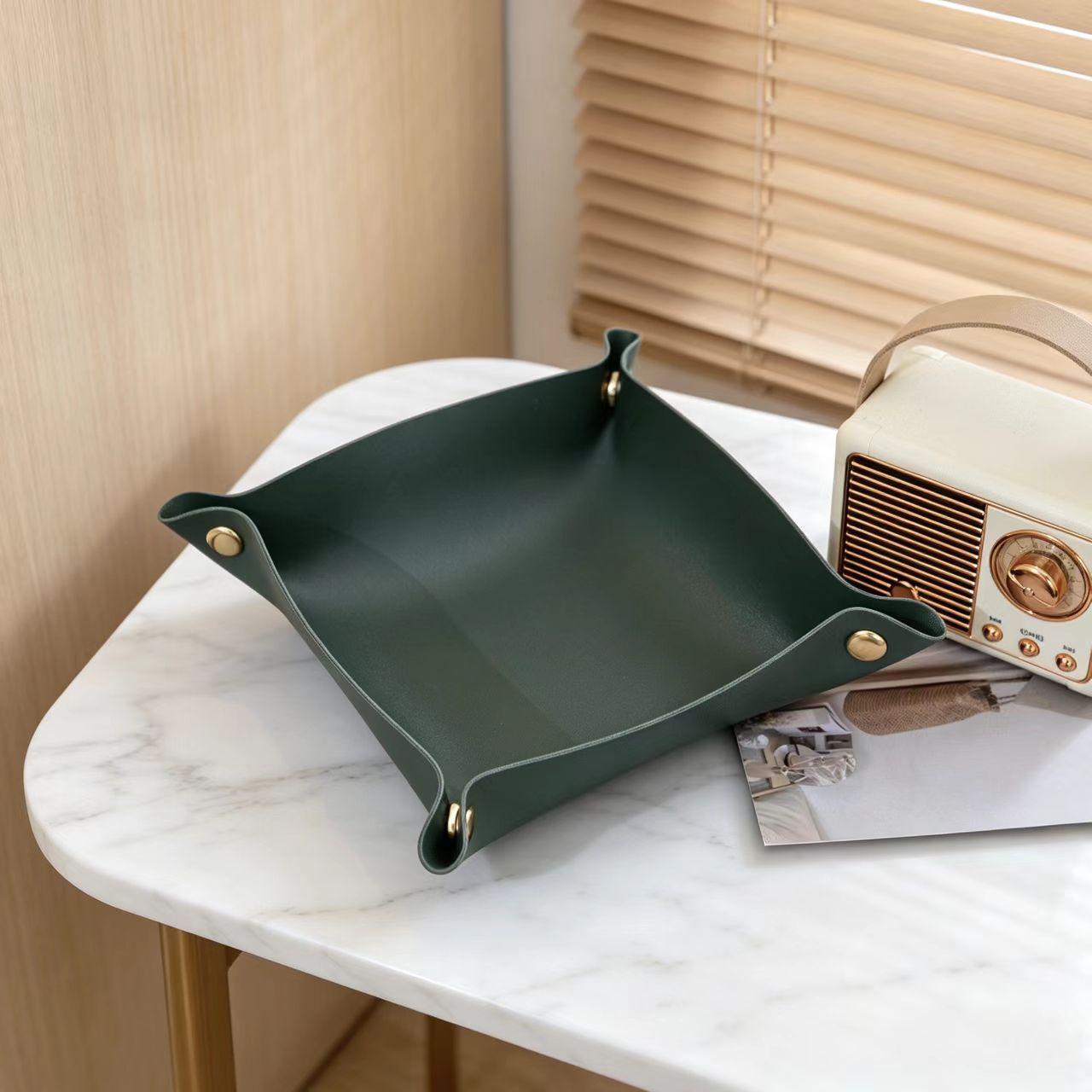 PU Valet Tray Foldable Storage - огляд і ціна Valet Tray Nightstand Organizer Leather